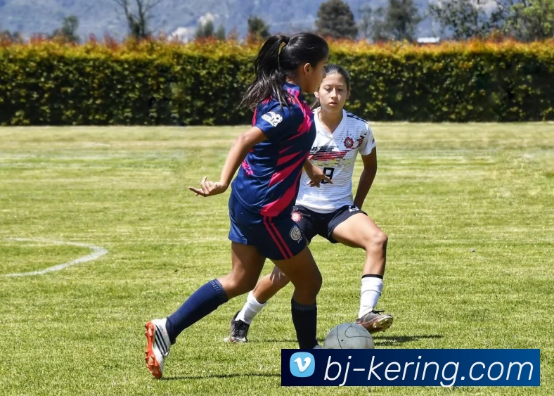 全球顶级电竞赛事燃情开战掀起年轻一代热血竞技新风潮